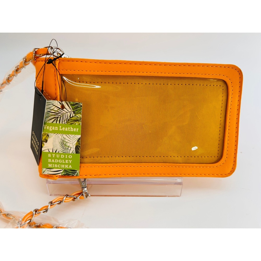 NWT Badgley Mischka Yellow Quilted‎ Vegan Leather Phone Crossbody Pearl Strap - Picture 4 of 7